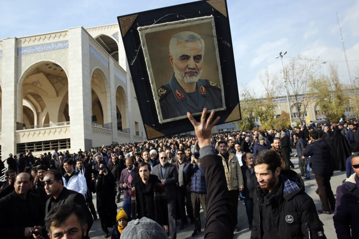 Iran zapowiada zemstę. "Atak na Sulejmaniego był największym błędem USA w regionie"