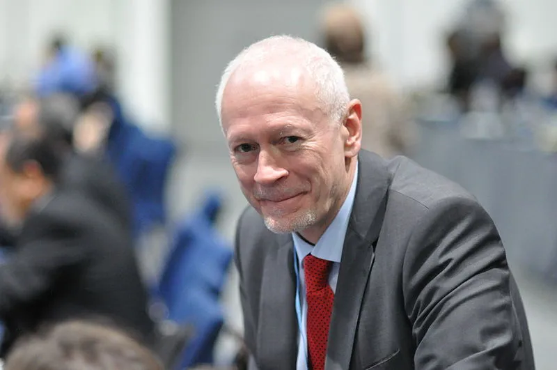 Michał Boni o inwigilacji USA: trzeba wprowadzić nowe zasady