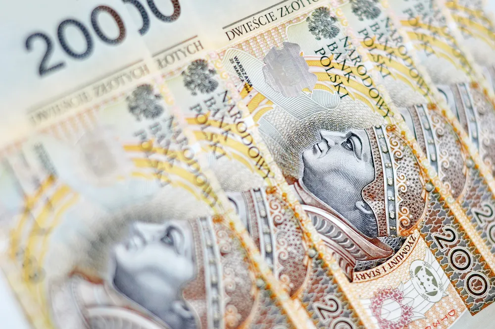 Bank Pekao chce utrzymać marżę odsetkową na poziomie min. 3,3 proc. w II półr.