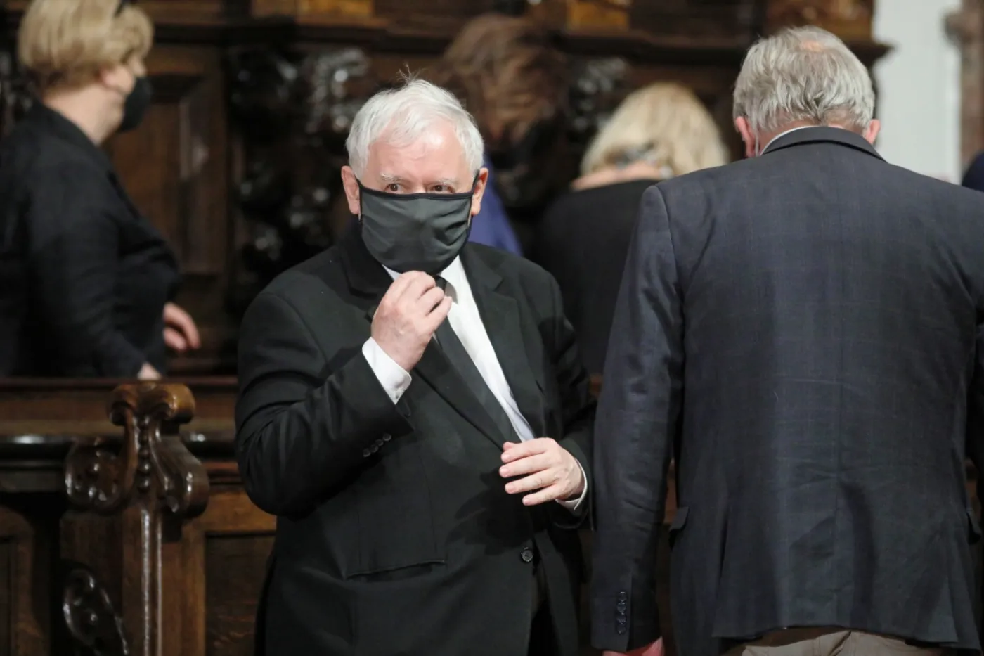 Przystawki bujają okrętem Zjednoczonej Prawicy. Co zostanie z PiS po nadchodzącej rekonstrukcji rządu?