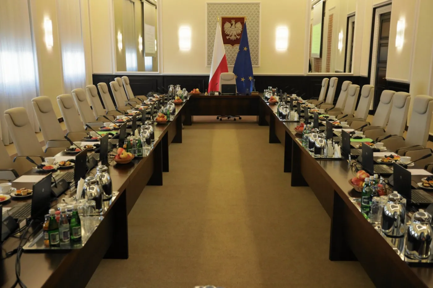 Na podziękowania za skuteczną politykę gospodarczą będzie jeszcze czas [OPINIA]