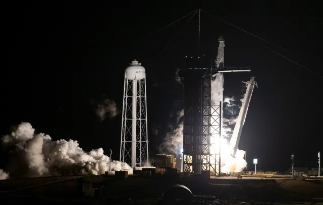Kolejny sukces SpaceX. Rakieta Falcon 9 wyniosła na orbitę kapsułę Resilience