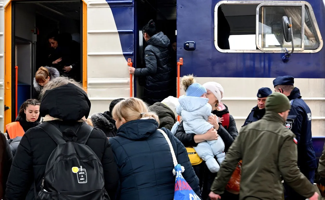 Masowa ewakuacja w Ukrainie. Z miasta Sumy udało się ewakuować 7 tys. ludzi