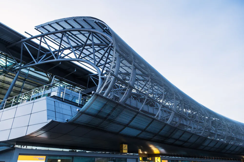 Strajkują lotniska w Duesseldorfie i Kolonii/Bonn. Większość lotów odwołana