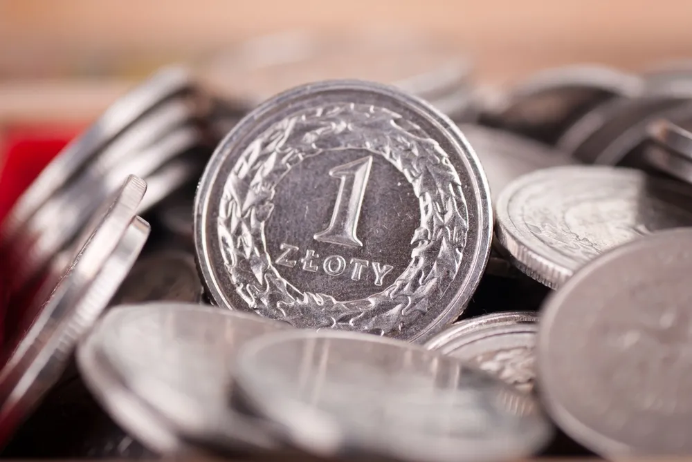 Złoty słabnie. Szydło: Sytuacja jest przez nas monitorowana