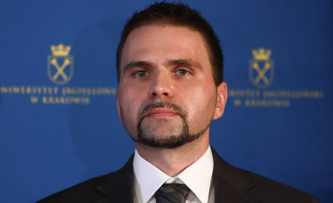 Prof. Pyrć: Nie wykazaliśmy, że koty zakażają się wirusem H5N1 z polskiego drobiu