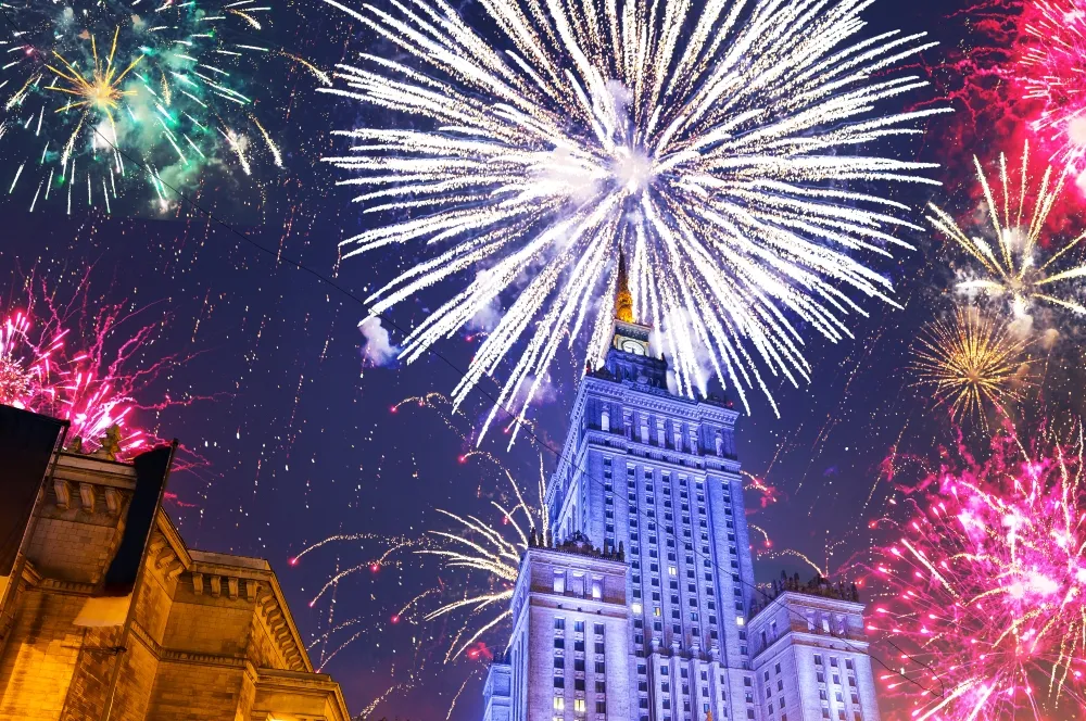 Dyspensa od pandemii, więc idziemy się bawić? Część osób chce zapomnieć o ryzyku