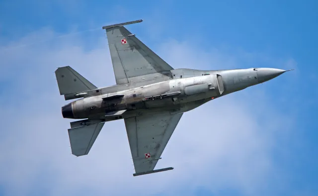 Biden wezwał Kongres do zatwierdzenia sprzedaży F-16 dla Turcji. W tle przyjęcie Szwecji do NATO