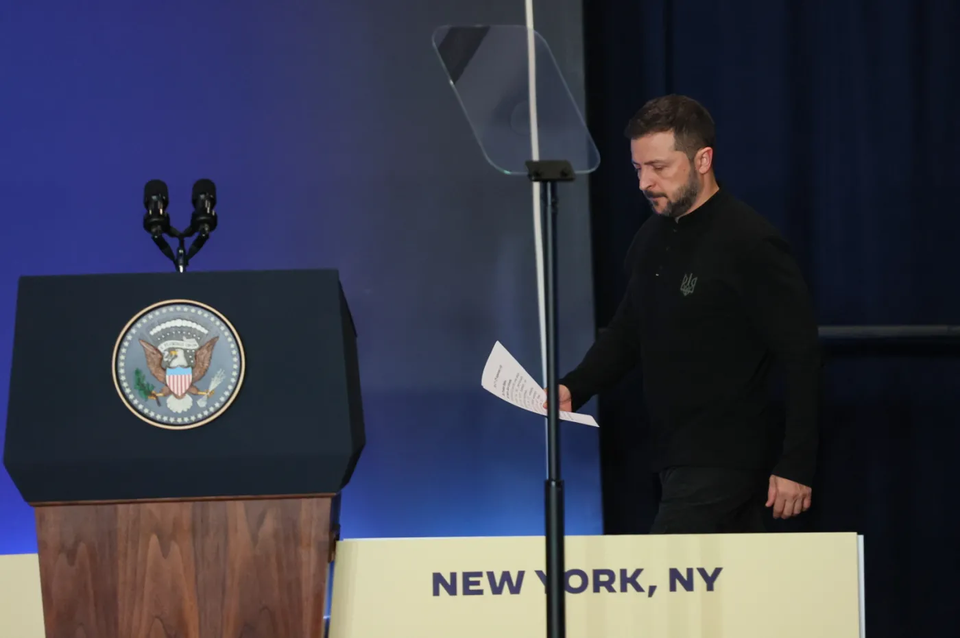 Amerykanie są już znużeni Zełenskim? Media: Jego gwiazda przygasa