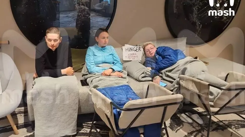 Bunt na wycieczkowcu. Rosjanie głodują, a Chińczycy chcą atakować