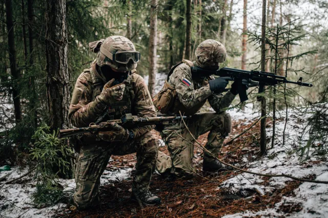 Rosjanie wkładają kij w szprychy. Tajemnicze wieści o porozumieniu USA-Ukraina