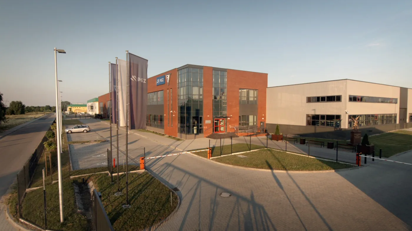 Ministerstwo Cyfryzacji "chce się bić"o gigafabrykę AI w Polsce. KE ma rozpatrzyć wniosek w kilka miesięcy