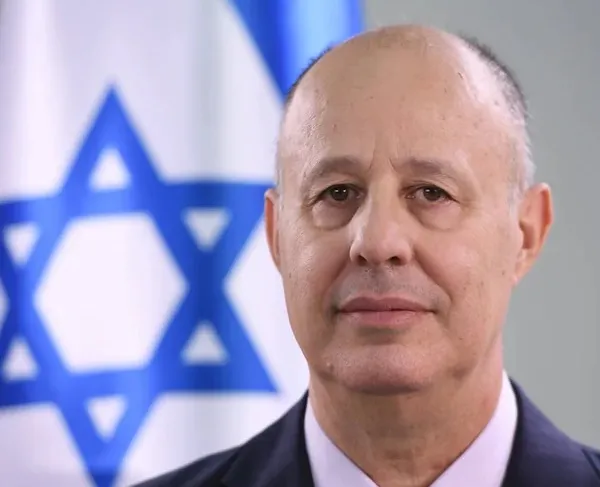 Cachi Hanegbi, Izrael