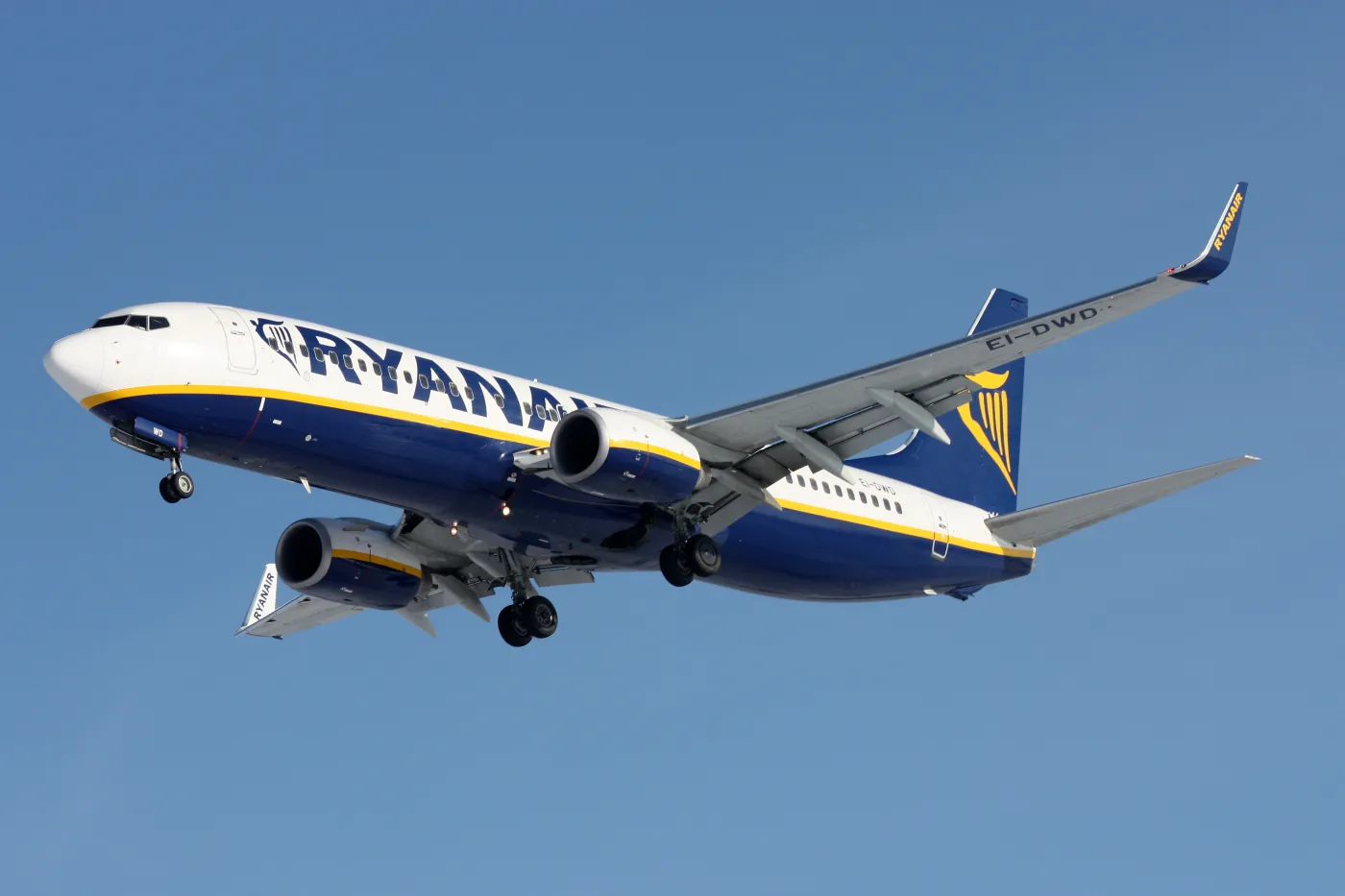 Ryanair i Wizz Air chcą wrócić do latania na Ukrainę. Wyczuwają interes