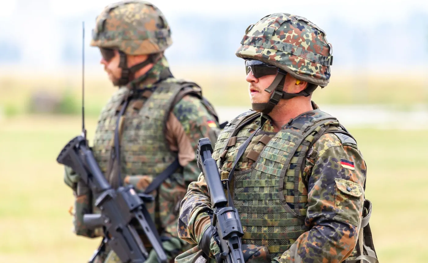 Niemcy nie zrealizują założeń NATO w kwestii wydatków na obronność. Eksperci wiedzą dlaczego