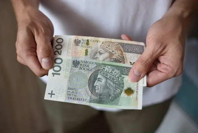 Blisko co trzeci Polak źle ocenia swoją aktualną sytuację finansową