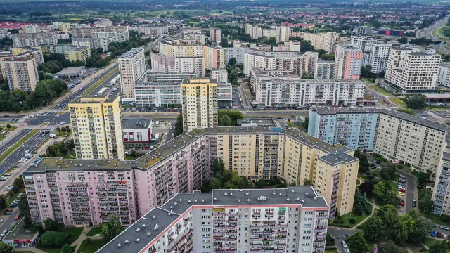 Mieszkasz w bloku z PRL? Rząd właśnie zdecydował. Chodzi o nawet 100 tys. mieszkań