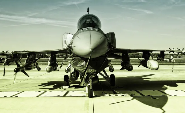 Ponadpartyjna grupa amerykańskich senatorów nie chce sprzedaży do Turcji myśliwców F-16