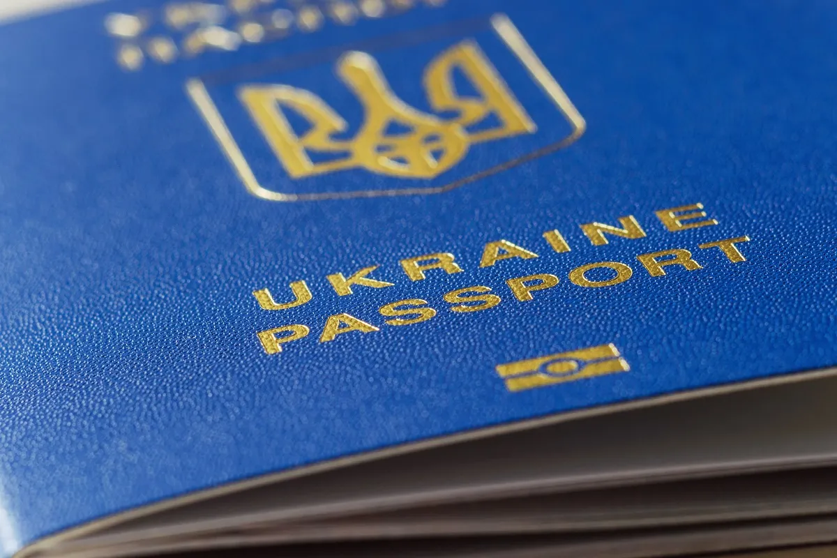 ukraiński paszport ukraina ukraińcy obywatele ukrainy
