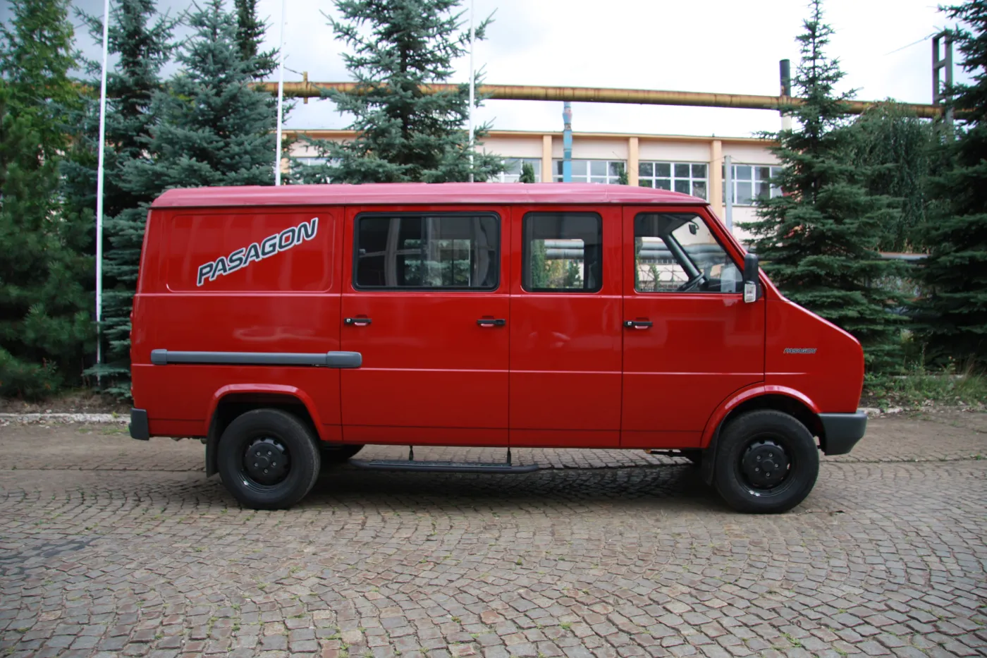 pasagon_widok_z_boku_2_256285.jpg