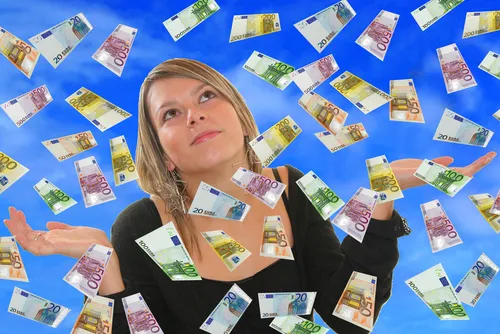 Reluga: dane o wynagrodzeniach pozytywne, a o zatrudnieniu złe