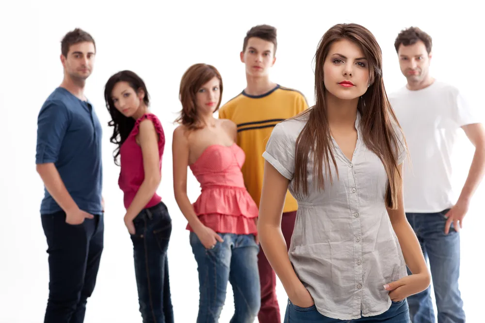 Generacja "trzy razy nic" kosztuje Polskę miliardy euro rocznie