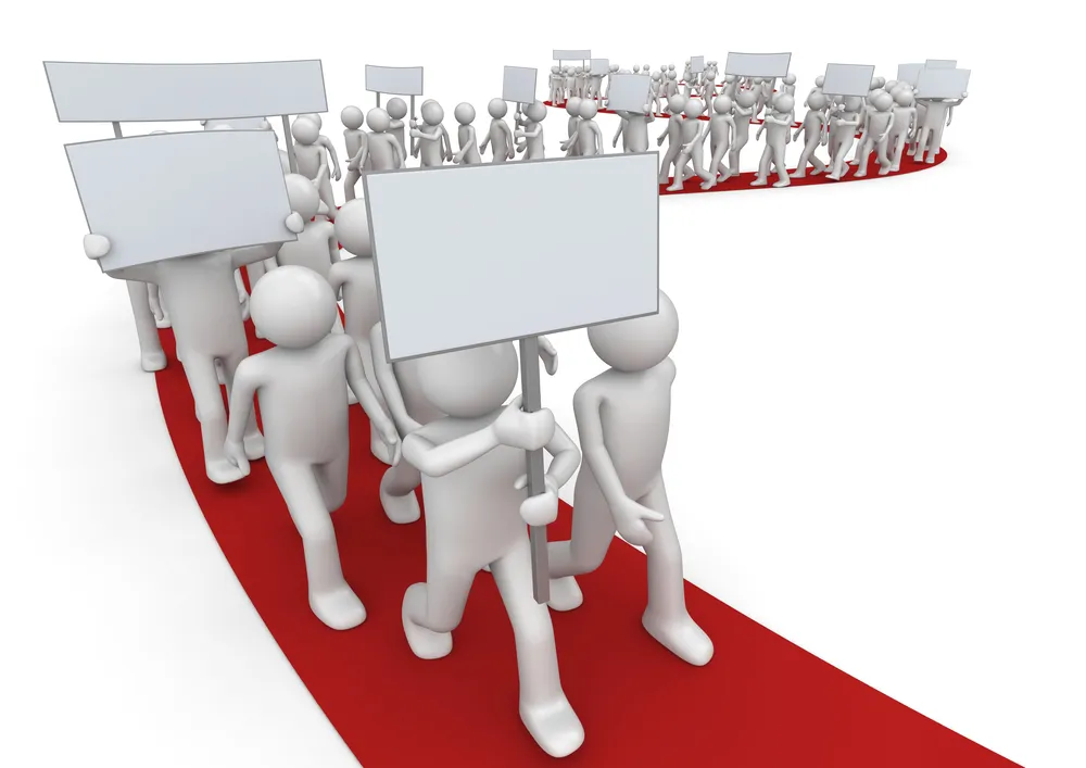 Biznes wypowiada wojnę roszczeniowym związkom