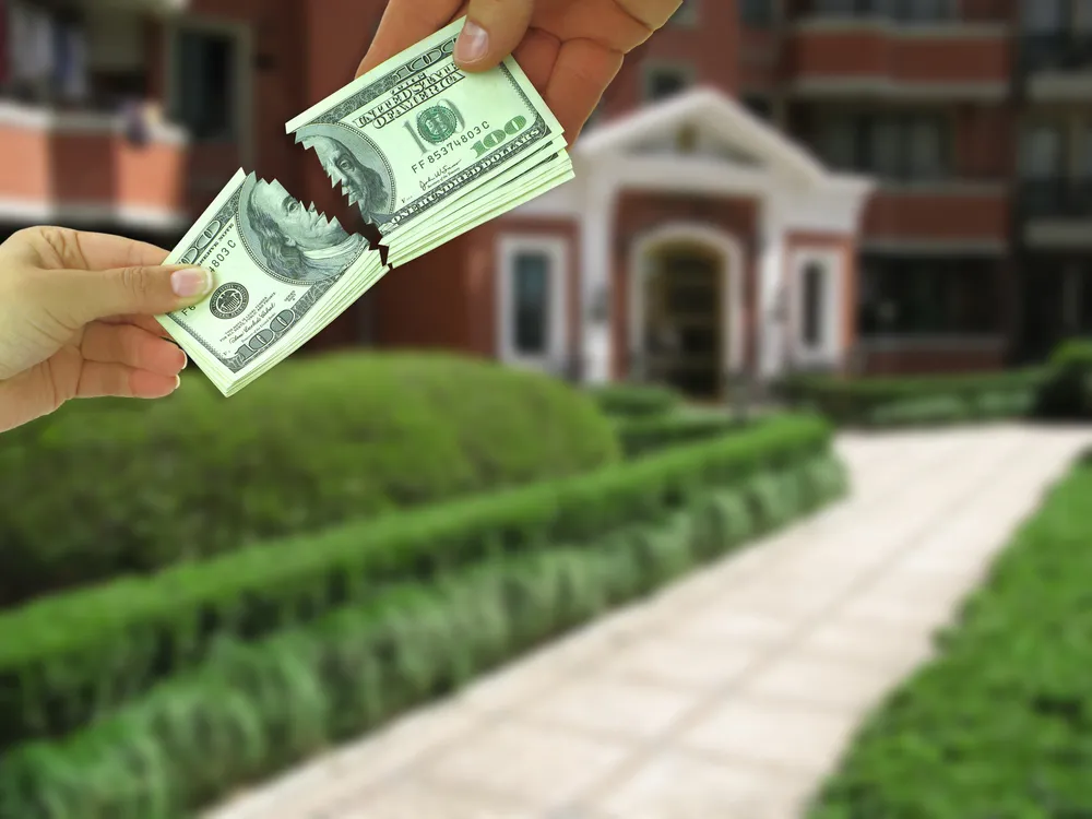 Odszkodowania za grunty pod drogi pogrążają gminy