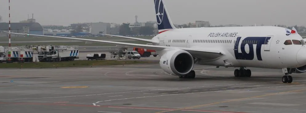 Ekspert MIT: LOT powinien zażądać rekompensaty za uziemione Dreamlinery