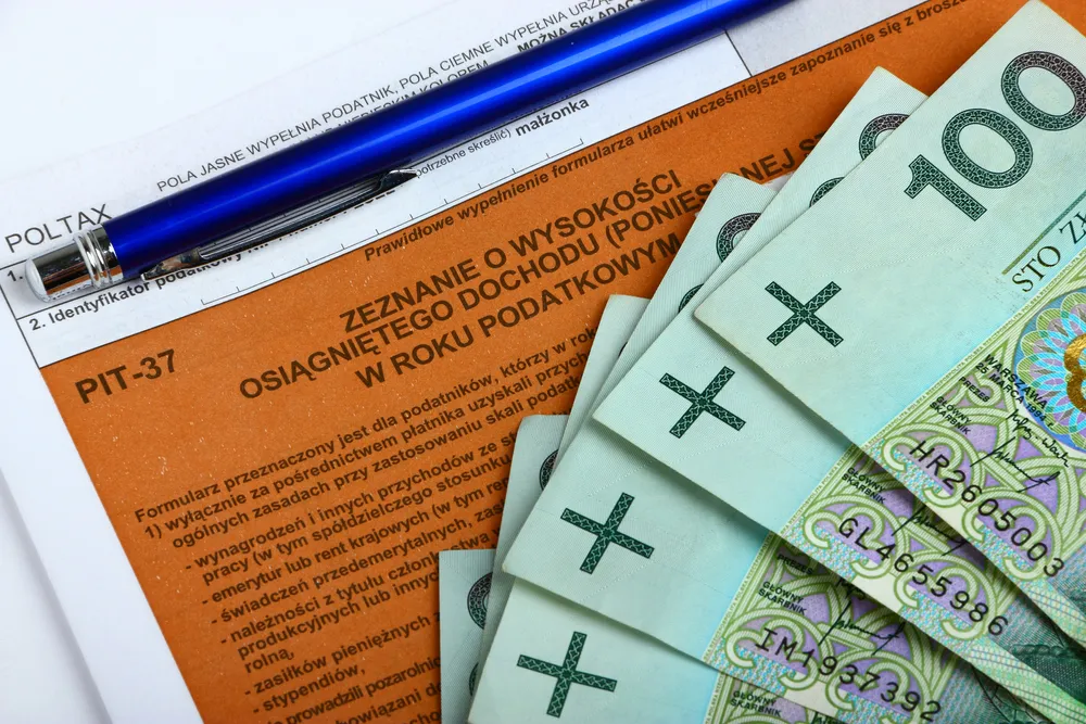 PIT 2012: nie trzeba osobiście podpisywać zeznania rocznego 