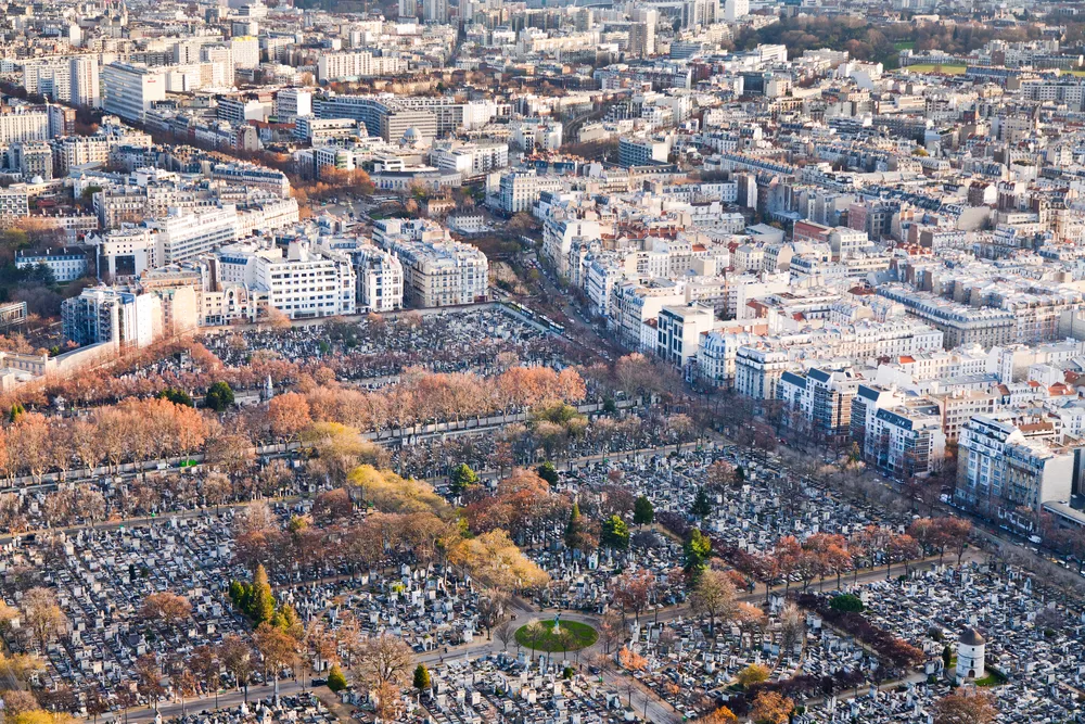 Miejsce na cmentarzu - inwestycja, której rentowność może wynieść nawet 100 proc.