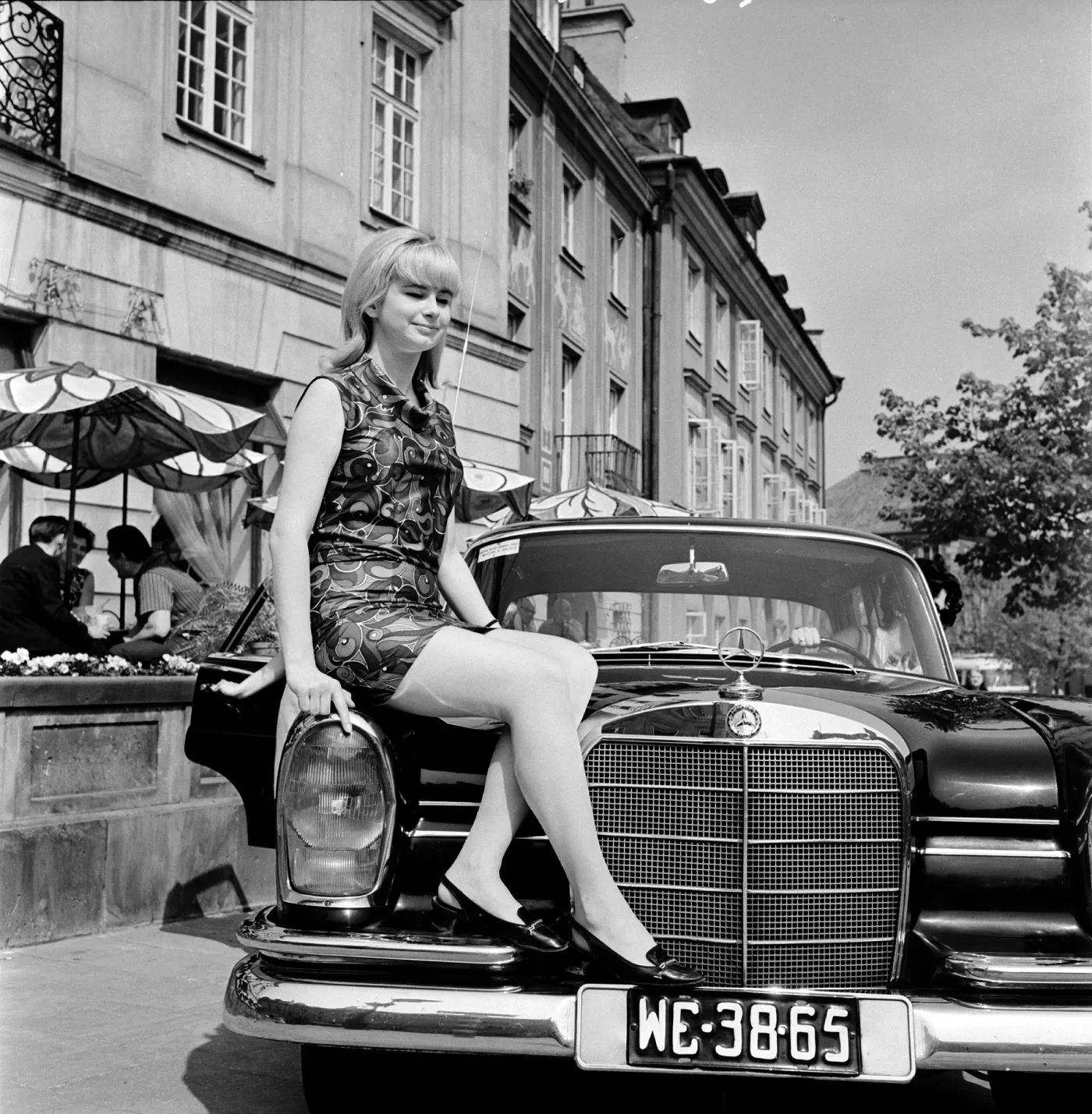 1873822-warszawa-25-04-1968.jpg