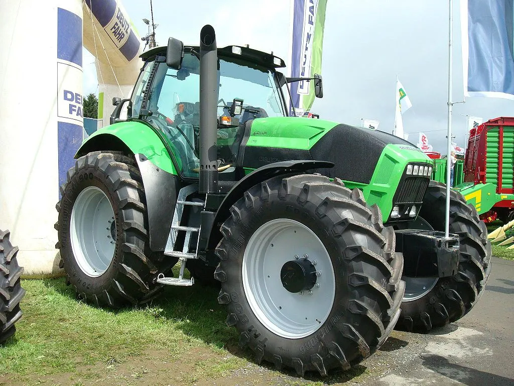 Deutz-Fahr Agrotron X
