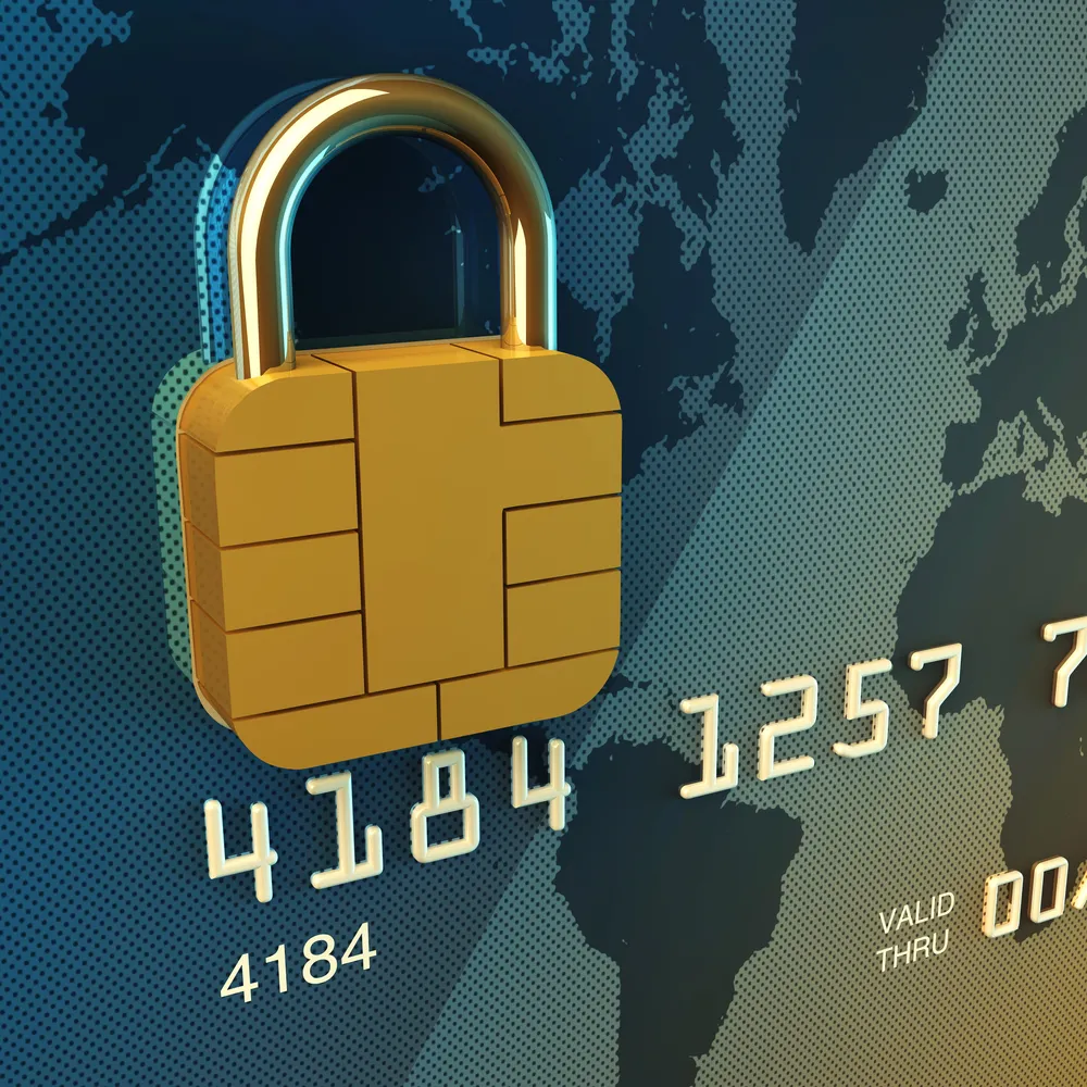 Pocztowy nakłania klientów do korzystania z kart