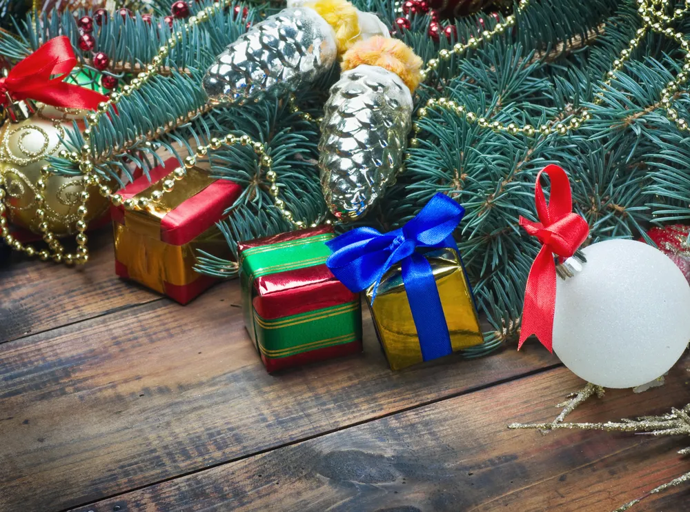 Przedświąteczne wydatki Polaków: kupujemy nie tylko prezenty