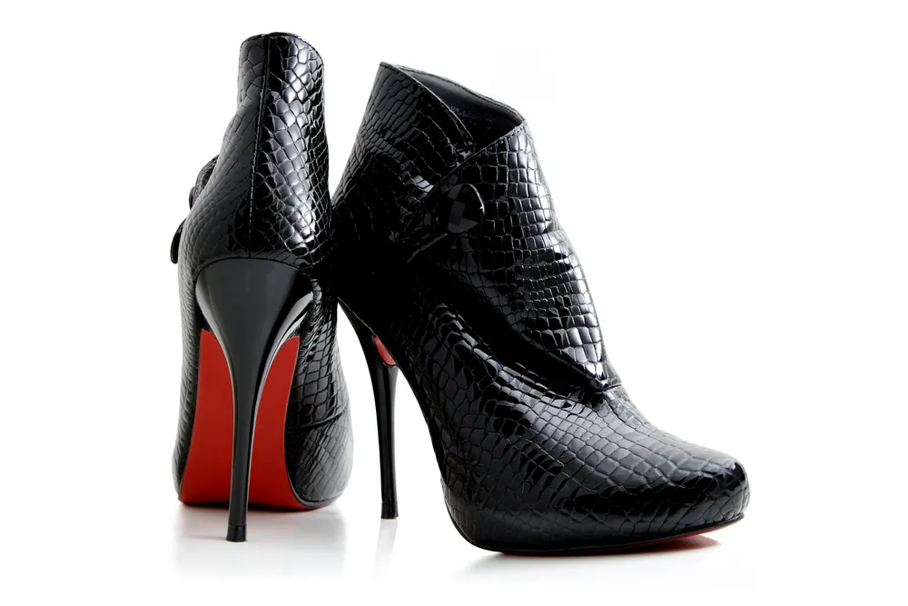 Przychody GK Gino Rossi wzrosły o 4 proc. do 25,9 mln zł w grudniu 2015 r.