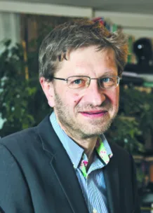 dr Aleksander Nelicki