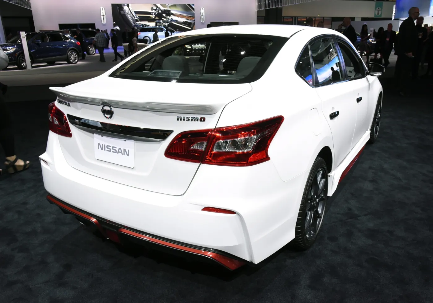 2726549-nissan-sentra-nismo.jpg