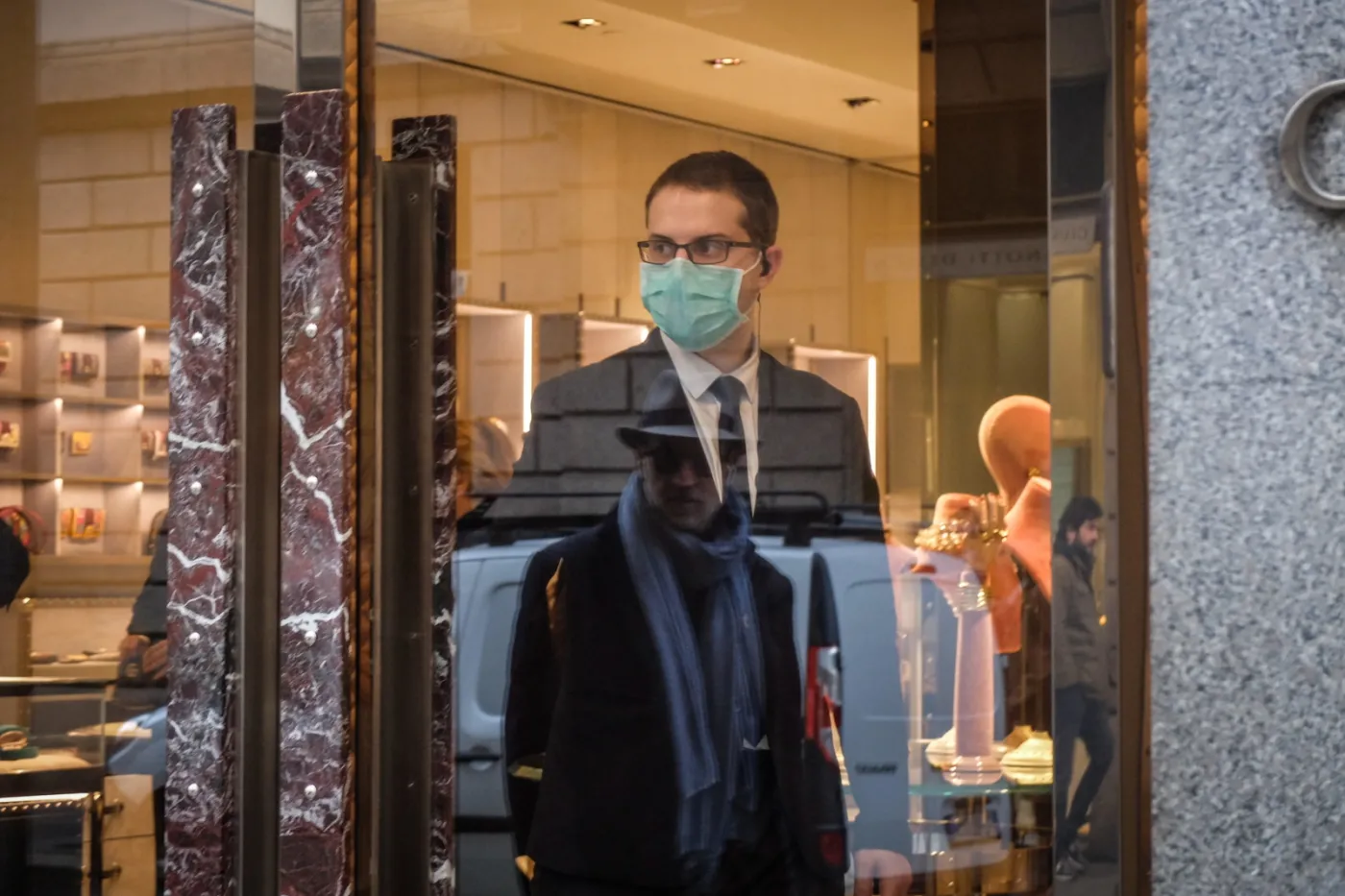 Włochy zaostrzają środki w walce z epidemią koronawirusa