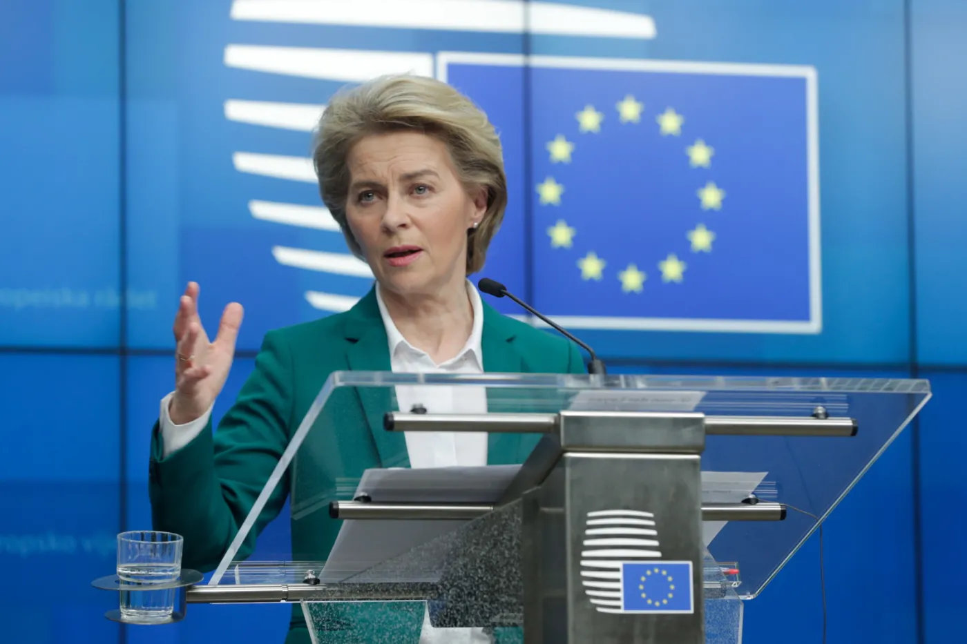 Von der Leyen: KE bierze pod uwagę wszelkie środki przeciwdziałania kryzysowi
