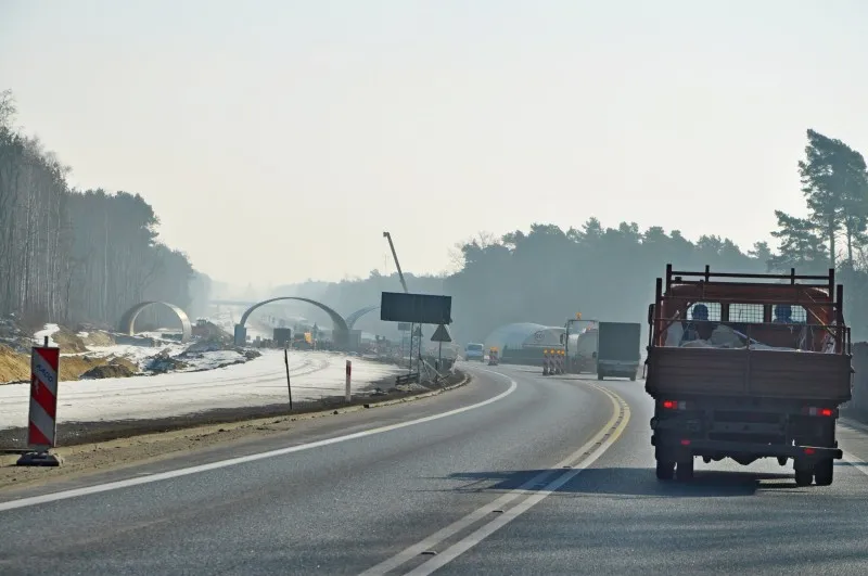 Nowa opłata drogowa. Rząd sięgnie do naszych kieszeni, by mieć na remonty