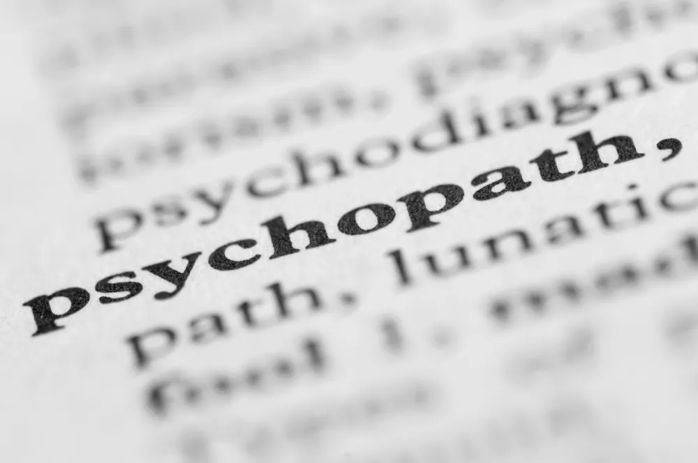 Włoch: Psychiatryzacja polityki. Czy świat naprawdę zwariował? [FELIETON]