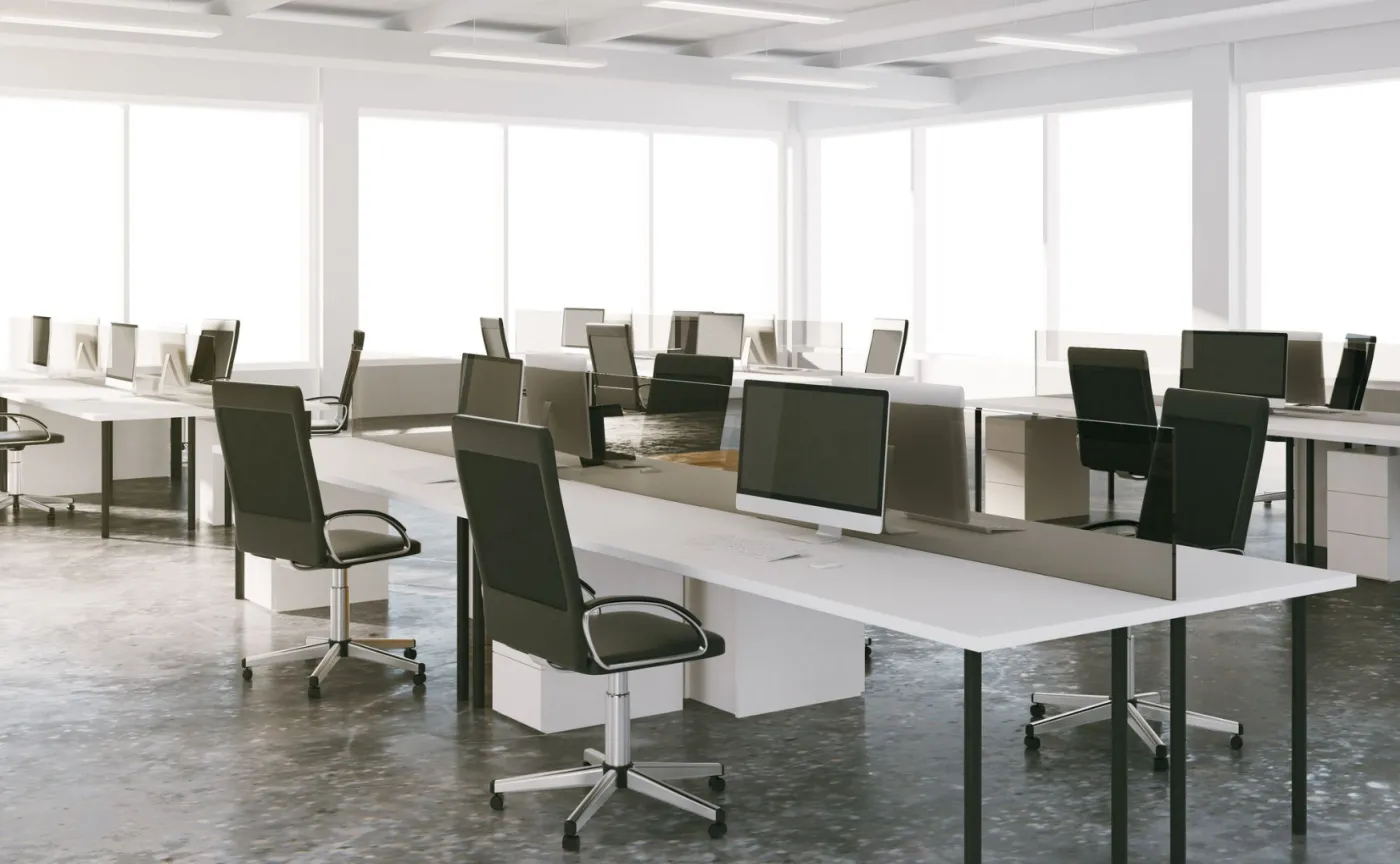 Pracujesz w biurze typu open space? Tracisz prawie 1,5 godziny dziennie [BADANIE]