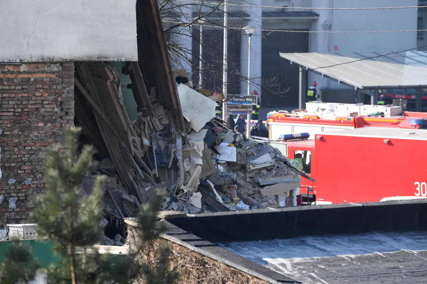 Katastrofa budowlana w Poznaniu. Są ofiary śmiertelne