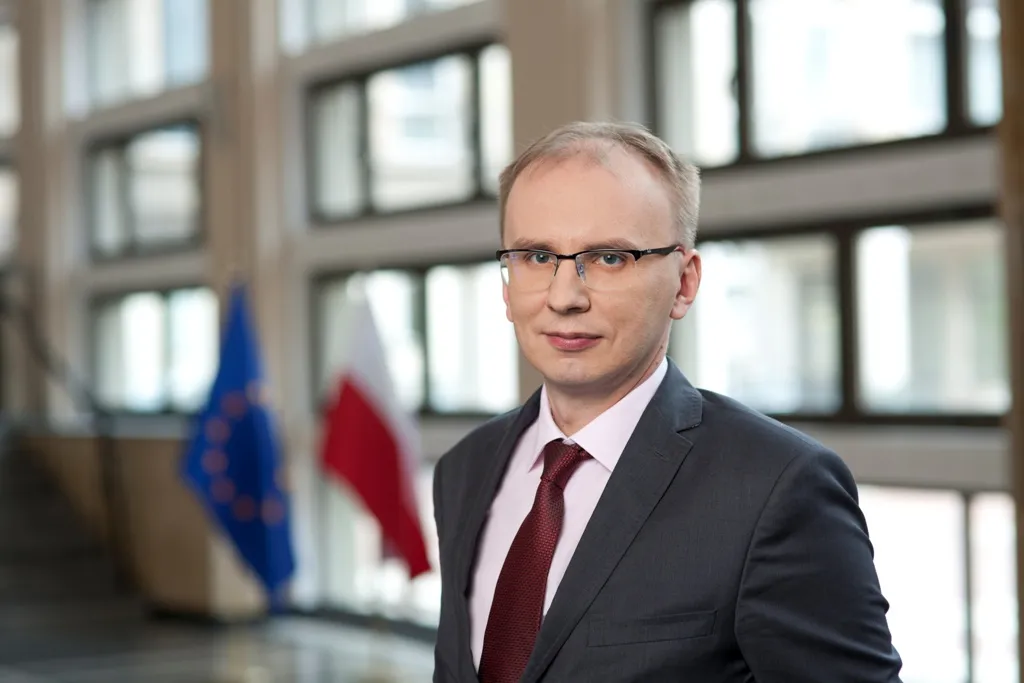 Prezes KGHM dzień przed odwołaniem: Trzeba rozbić "układ hutniczy" [WYWIAD]