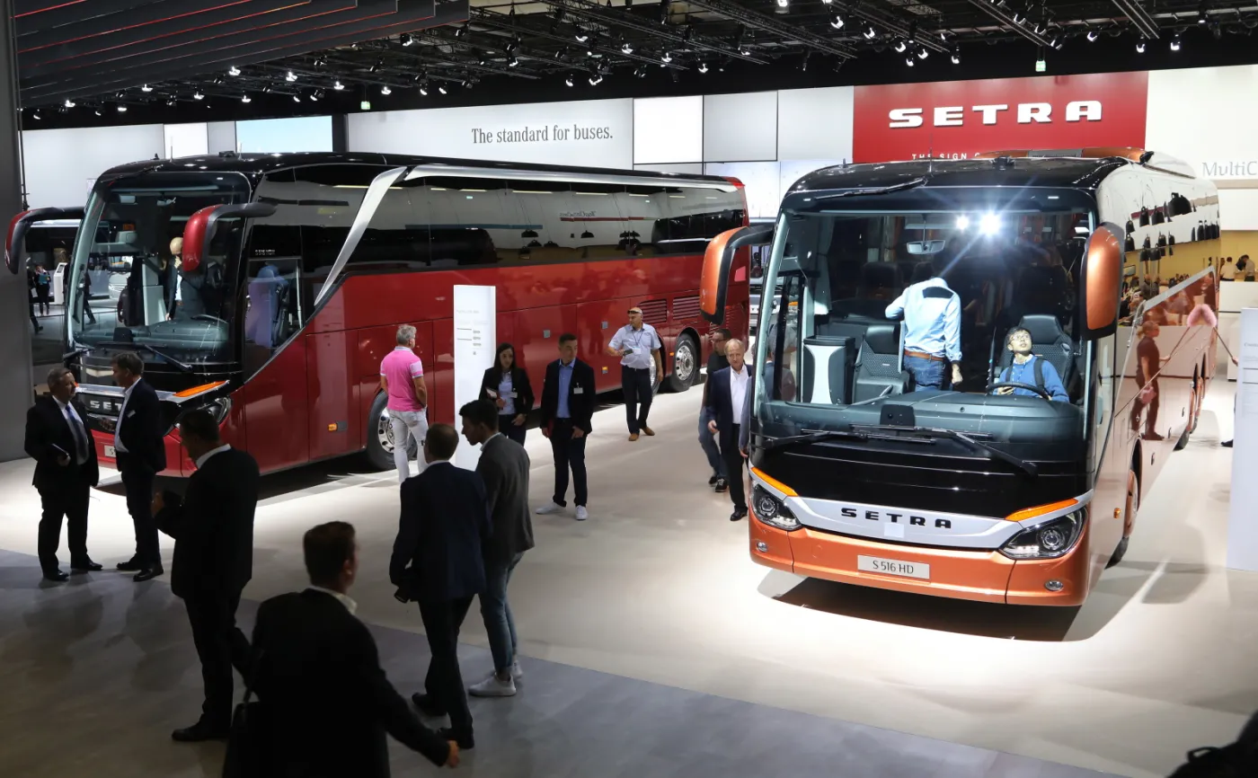 3669910-autobusy-marki-setra.jpg
