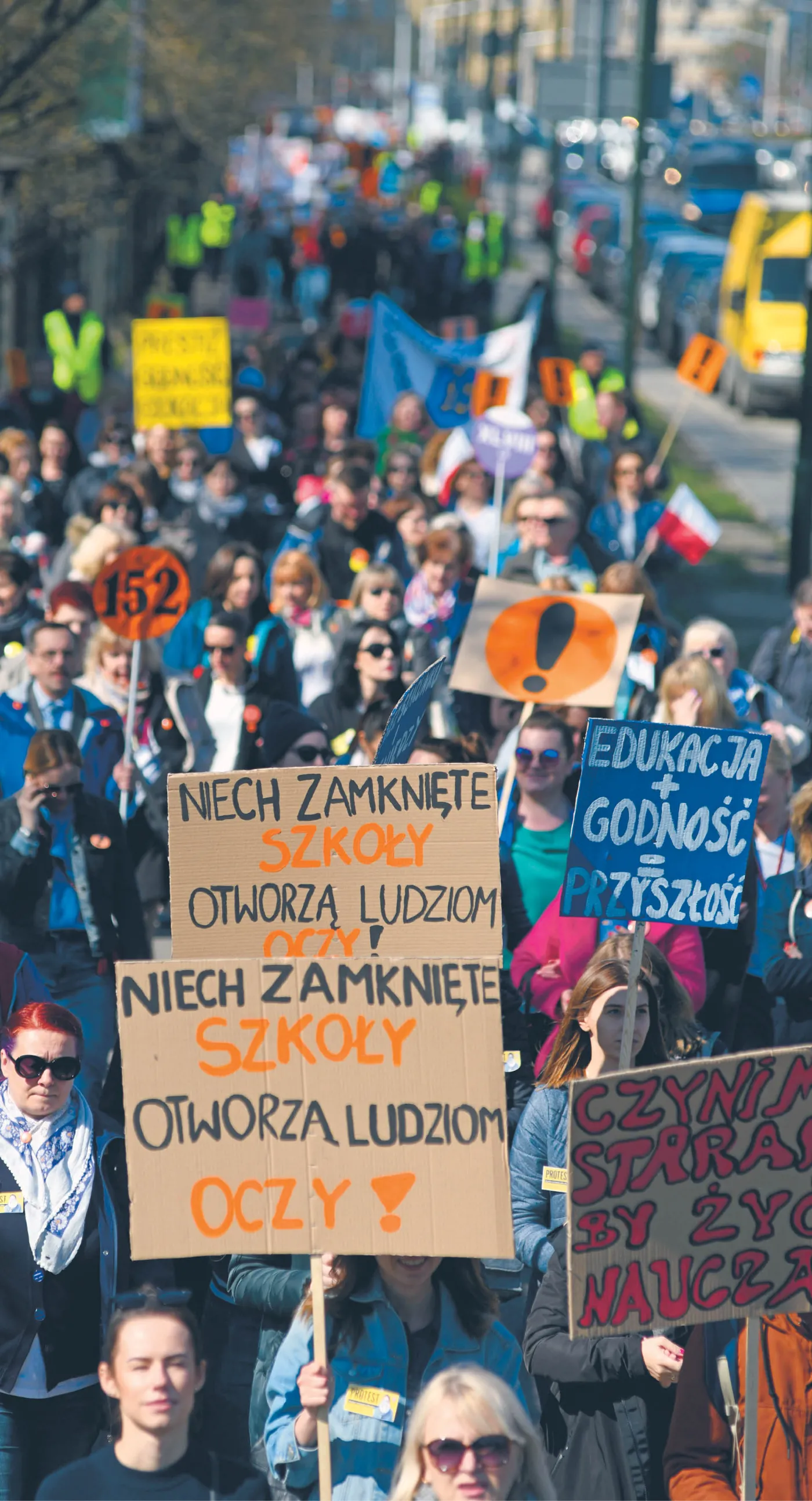 Podwyżki dla nauczycieli zamiast szczepionek