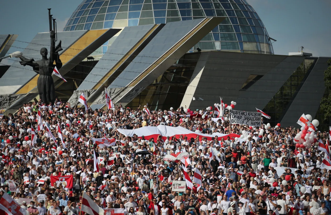 Były przewodniczący parlamentu Białorusi: To jeszcze nie koniec ery Łukaszenki