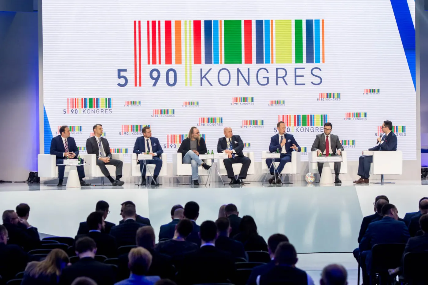 Kongres 590 przeniesiony na wiosnę 2021 roku