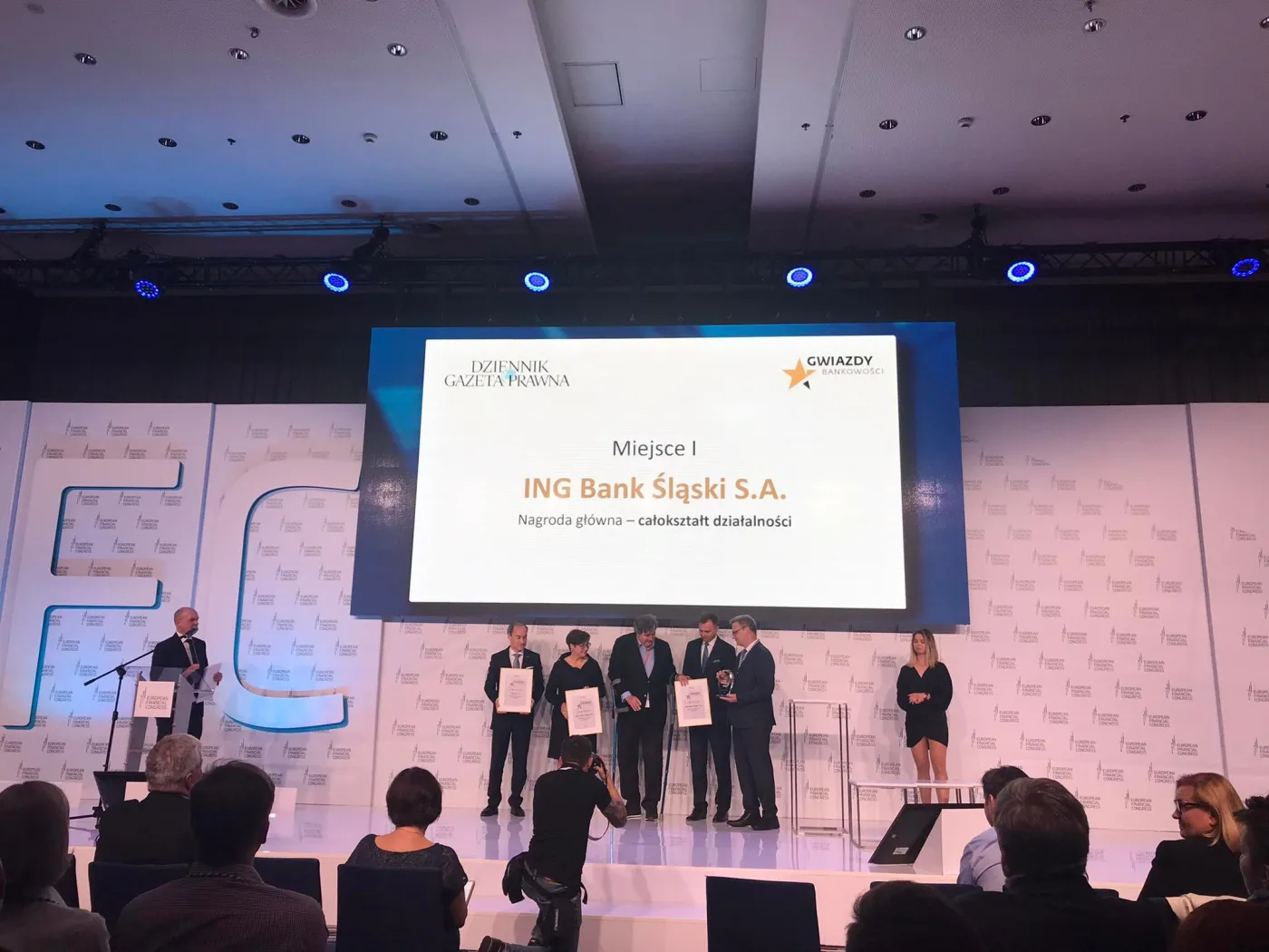 Gwiazdy Bankowości 2022. Oto najlepsze banki w Polsce